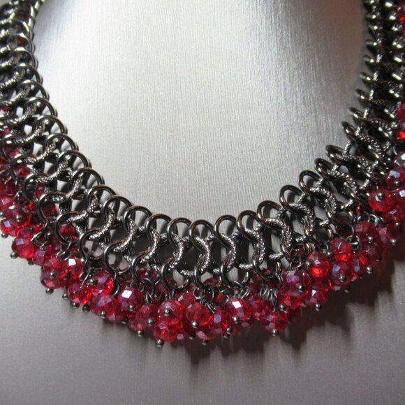 Chainmail Necklace & Earrings Set Silver with Red Beads Choker Collar Dangle - Picture 4 of 16